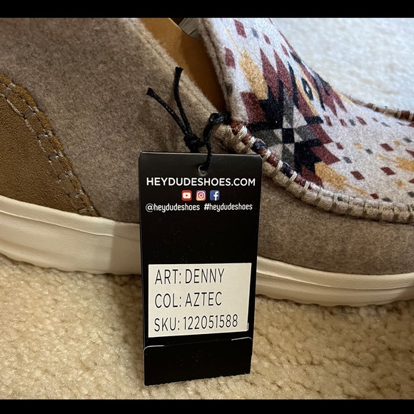Hey Dude Womens Shoes Denny Aztec Buckle Exclusive - Picture 2 of 4